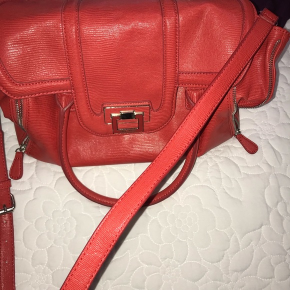Red Nine West Shoulderbag/Handbag with Strap - Picture 6 of 14
